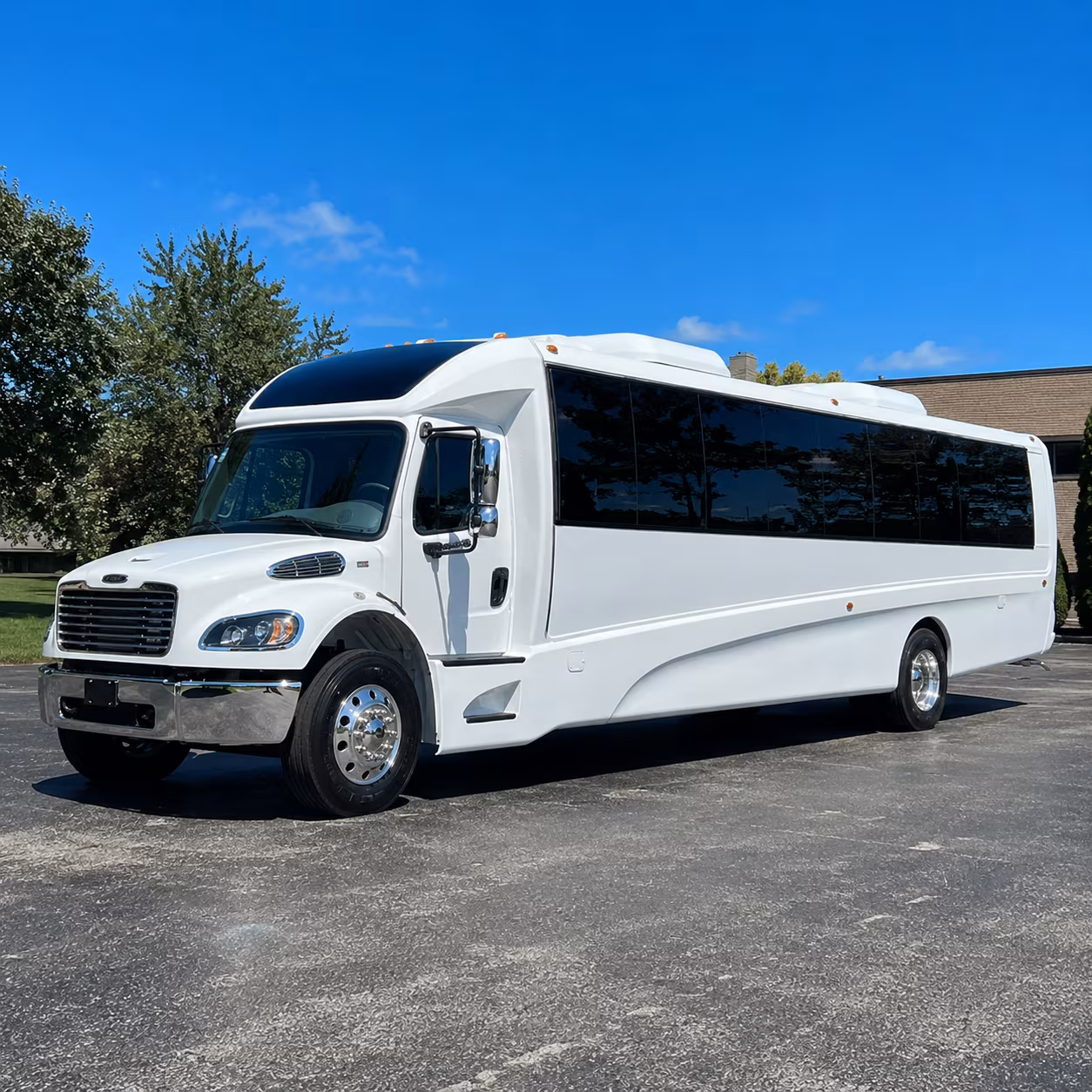 blue springs 35 passenger minibus