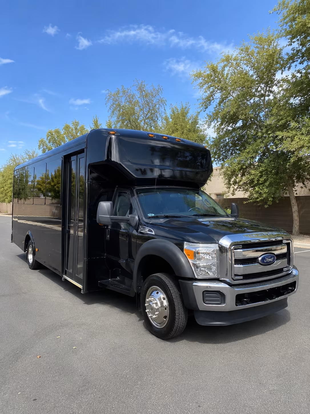 blue springs holiday party bus rental