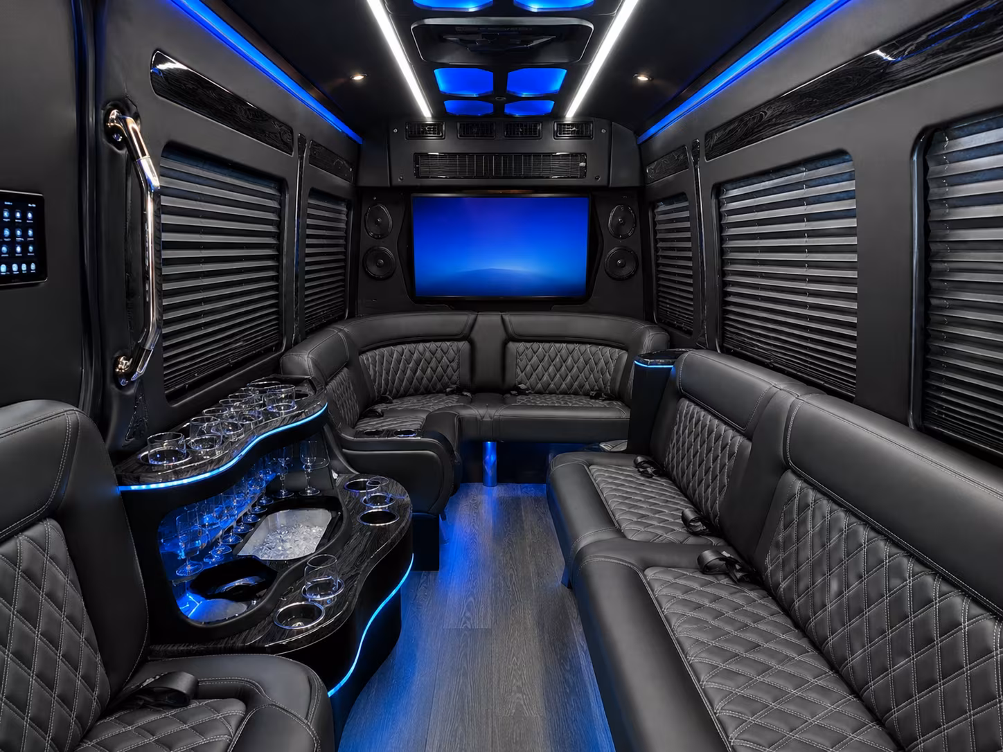 bus rentals for corporate retreats and off site meetings near blue springs