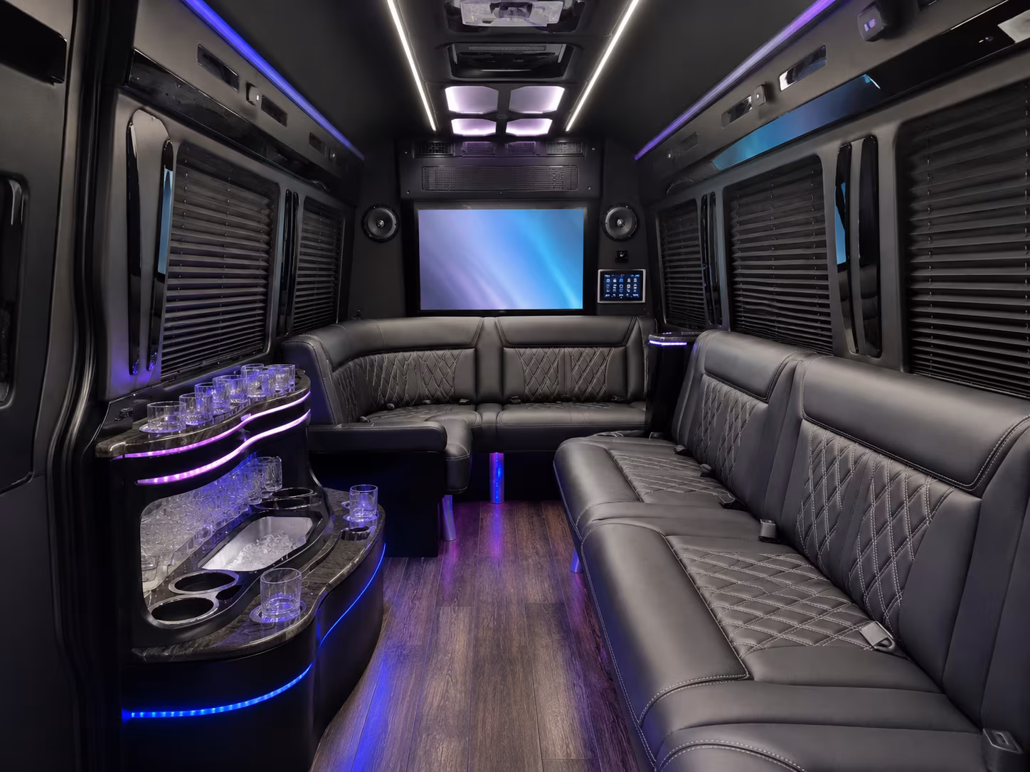 corporate group wine tour buses serving blue springs and the kc metro